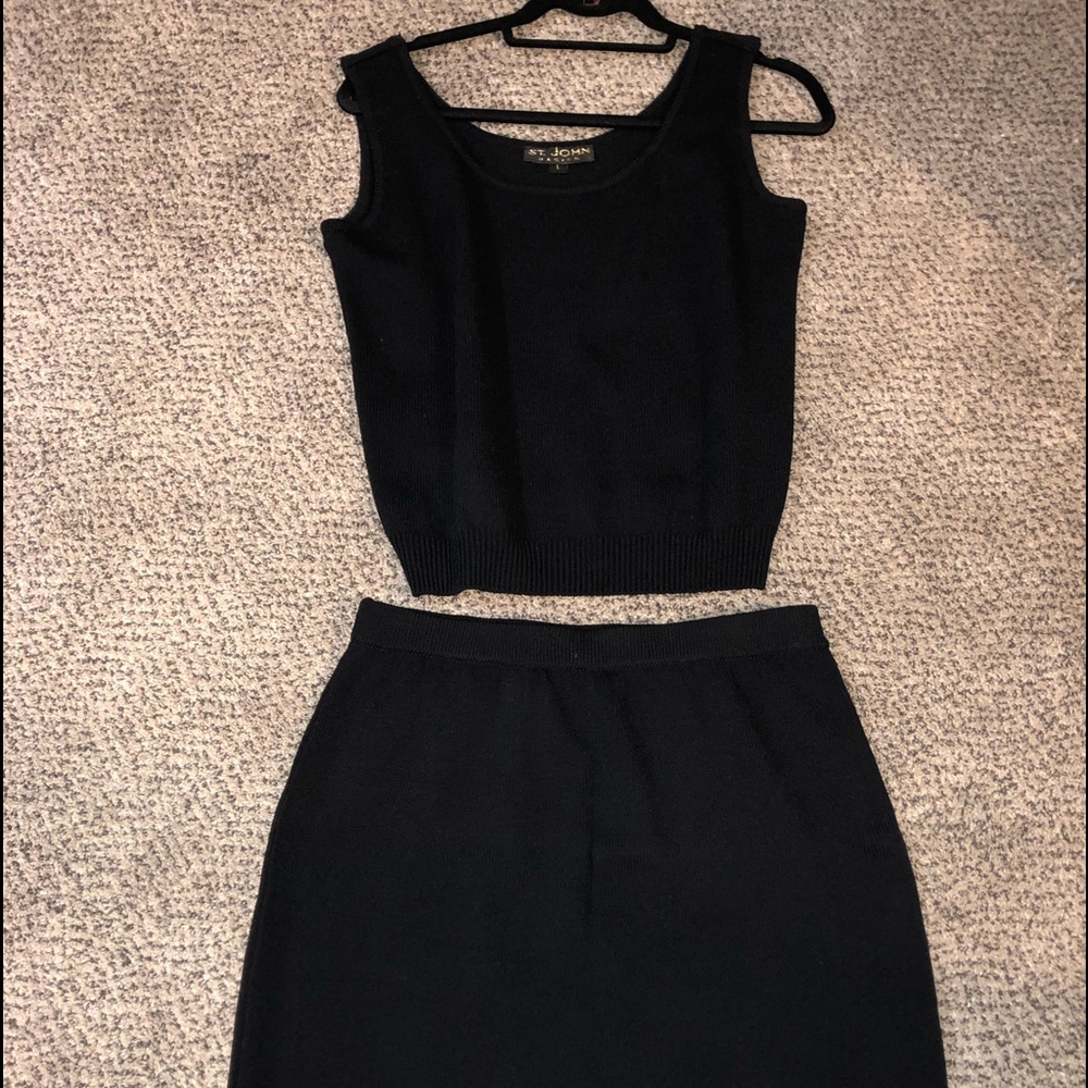 St. John Tank with skirt in black like new